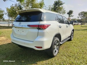 Toyota Fortuner 2019 - Chào bán 830 triệu