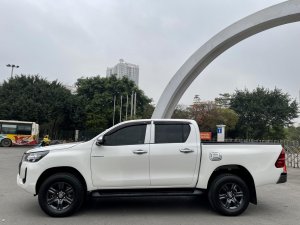 Toyota Hilux 2021 - Xe còn rất mới