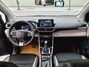 Toyota Veloz Cross 2020 - Xe màu đen