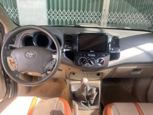 Toyota Hilux 2010 - Đăng ký 2010 bản 2 cầu bao hồ sơ cho anh em - Giá 200 hơn thôi
