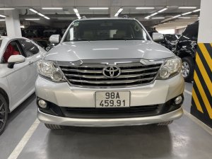 Toyota Fortuner 2013 - Kiểm tra chính hãng