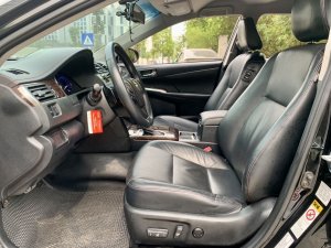 Toyota Camry 2016 - Màu đen, biển Hà Nội