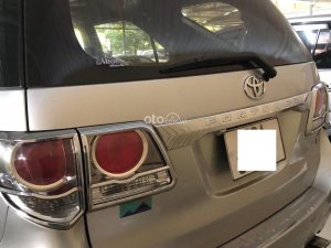 Toyota Fortuner 2013 - Màu bạc