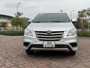 Toyota Innova 2015 - Màu bạc, 368 triệu