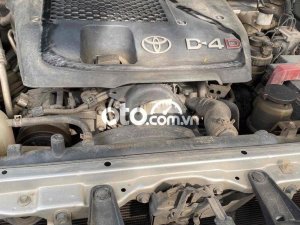 Toyota Fortuner Gia đình cần bán xe  2016 2016 - Gia đình cần bán xe fortuner 2016