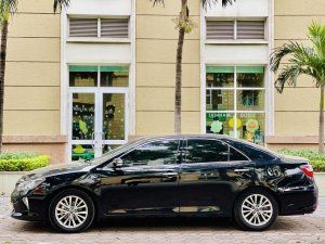 Toyota Camry 2018 - Bán xe nhập khẩu nguyên chiếc giá 820tr