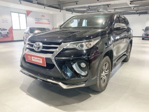 Toyota Fortuner 2017 - Màu đen, biển Hà Nội