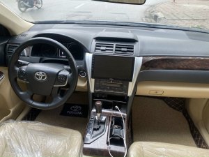 Toyota Camry 2016 - Xe đẹp, giá tốt, hỗ trợ trả góp 70%, xe trang bị full options