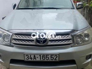 Toyota Fortuner Cần bán chiếc xe gia đình 2010 - Cần bán chiếc xe gia đình