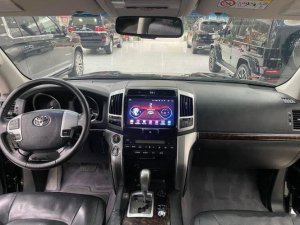 Toyota Land Cruiser 2013 - Màu đen, xe nhập