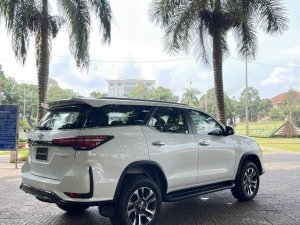 Toyota Fortuner 2023 - Giao xe tận nhà, giảm 100% thuế trước bạ, rất nhiều quà