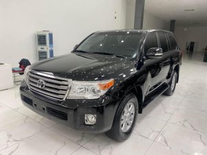 Toyota Land Cruiser 2013 - Màu đen, xe nhập