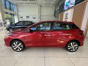 Toyota Yaris 2022 - Giao ngay trắng, đỏ - Ưu đãi hơn 30 triệu tiền mặt và phụ kiện - 96 triệu nhận xe