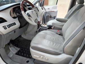 Toyota Sienna 2015 - Full option, 1 đời chủ - Xe nhà trùm mền không chạy - Bởi vậy còn mới 95%, khẳng định đời này mới không đối thủ luôn