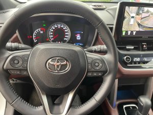 Toyota Corolla Cross 2022 - Xe màu trắng