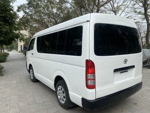 Toyota Hiace 2011 - Xe đẹp, vẫn chở khách bình thường