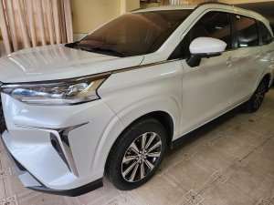 Toyota Veloz Cross 2022 - Màu trắng, nhập khẩu xe gia đình