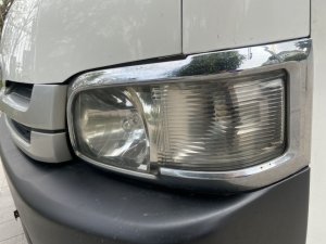 Toyota Hiace 2011 - Xe đẹp, vẫn chở khách bình thường