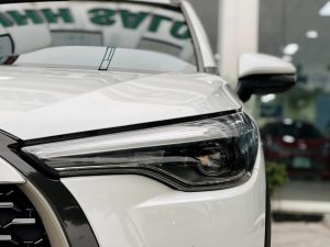 Toyota Corolla Cross 2021 - Xe quá mới, giá cả hợp lý