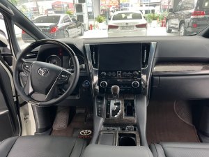 Toyota Alphard 2022 - Bán xe Toyota Alphard Executive Lounge model 2022 xe đăng ký cá nhân biển Hà Nội một chủ từ đầu. Cam kết như xe mới