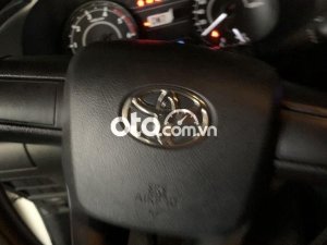 Toyota Hilux Nhà Muốn Bán Xe Bán Tải  Số Sàn 2020 - Nhà Muốn Bán Xe Bán Tải HILUX Số Sàn