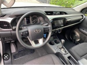Toyota Hilux 2020 - Xe số tự động