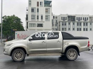 Vè mưa cao cấp Toyota Hilux Vigo 20122014  COVIDCAR