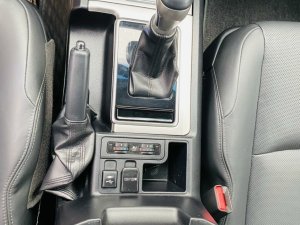 Toyota Land Cruiser Prado 2019 - Giá nào cũng bán