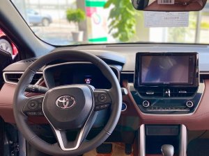Toyota Corolla Cross 2022 - Toyota Corolla Cross 1.8 V 2023 - Hổ trợ vay lên đến 80% - Giảm Tiền Mặt - Hỗ Trợ Thuế Trước Bạ