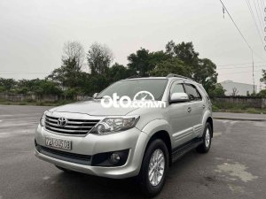Toyota Fortuner fotunner 2012 - fotunner