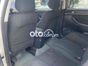 Toyota Avensis  5 chổ máy dầu 2005 - toyota 5 chổ máy dầu