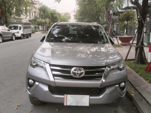 Toyota Fortuner 2019 - Xe full dưỡng ở salon Toyota chính hãng