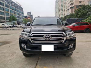 Toyota Land Cruiser 2020 - Màu đen