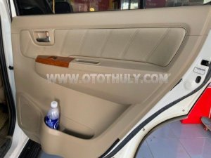 Toyota Fortuner 2011 - 2 cầu, máy xăng