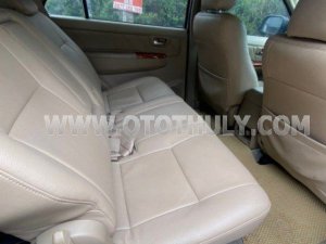 Toyota Fortuner 2011 - 2 cầu, máy xăng