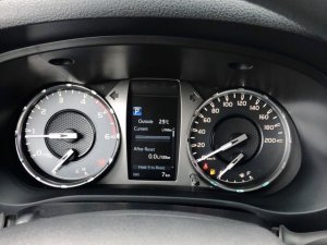 Toyota Hilux 2023 - Giao Ngay