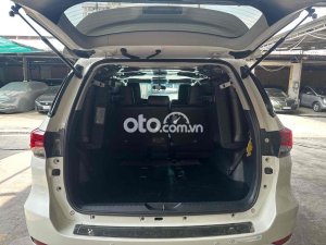 Toyota Fortuner Xe  2.7V 2017 màu trắng ngoc trai 2017 - Xe Fortuner 2.7V 2017 màu trắng ngoc trai