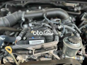 Toyota Fortuner Xe  2.7V 2017 màu trắng ngoc trai 2017 - Xe Fortuner 2.7V 2017 màu trắng ngoc trai