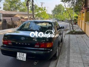 Toyota Camry xe nhà xài kẹt tiền nên bán gấp,sang tên được! 1993 - xe nhà xài kẹt tiền nên bán gấp,sang tên được!