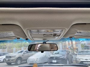 Toyota Camry 2011 - Biển Hà Nội ưa nhìn