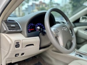 Toyota Camry 2011 - Biển Hà Nội ưa nhìn