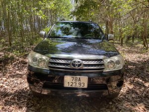 Toyota Fortuner 2011 - Cần vốn kinh doanh, gia đình cần gả xế yêu cho bác nào thiện chí