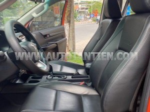 Toyota Hilux 2020 - Nhập khẩu nguyên chiếc, màu cam