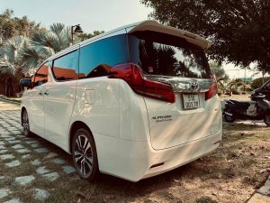 Toyota Alphard 2021 - Màu trắng, nội thất kem (siêu hiếm)