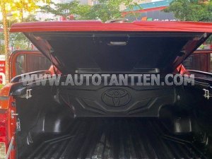 Toyota Hilux 2020 - Nhập khẩu nguyên chiếc, màu cam