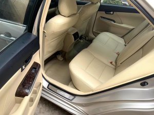 Toyota Camry 2016 - Màu vàng, tên tư nhân chính chủ