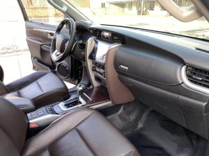 Toyota Fortuner 2018 - Máy xăng, nhập khẩu