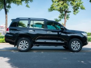 Toyota Land Cruiser 2017 - 1 chủ sử dụng từ đầu