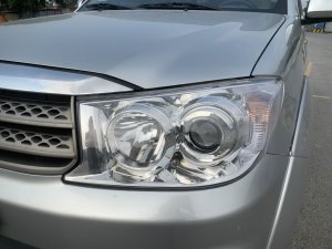Toyota Fortuner 2010 - Số tự động 2 cầu, 7 chỗ