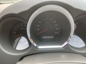 Toyota Fortuner 2010 - Số tự động 2 cầu, 7 chỗ